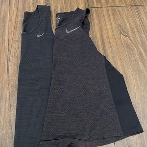 Nike mens lot of 2 tank tops size M